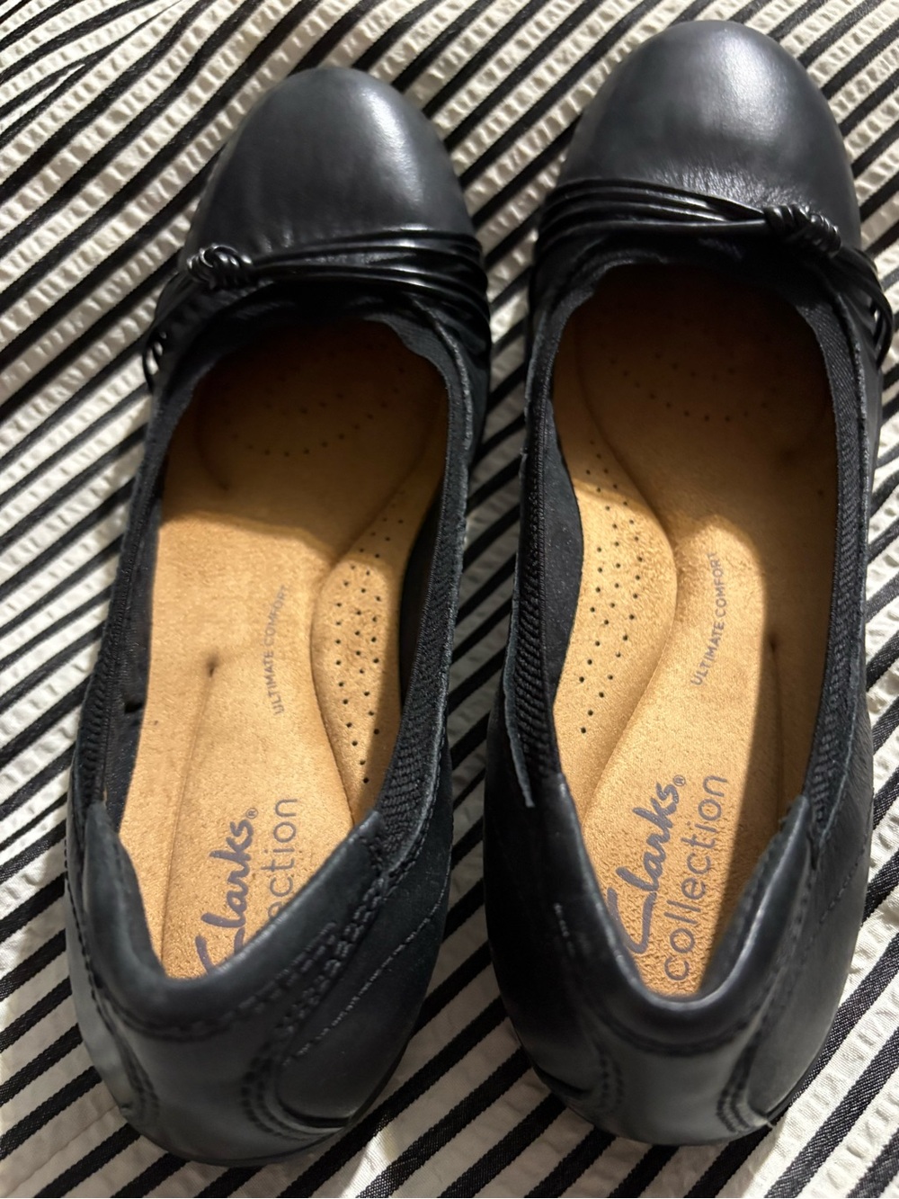 Clarks Black Leather Knot-Detail Women's Flats